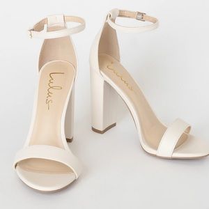 Lulus white heels